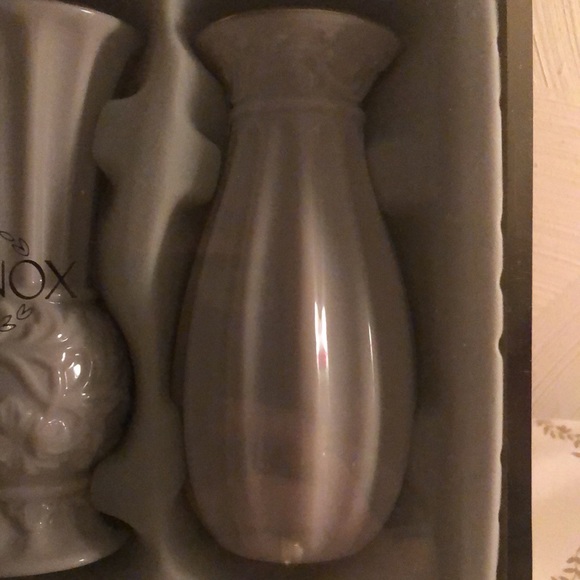 NIB Classic Lenox Set  of 3 Carved Bud Vases - Picture 4 of 5